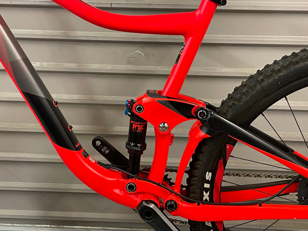 2018 Giant Trance 2 CovetCycles